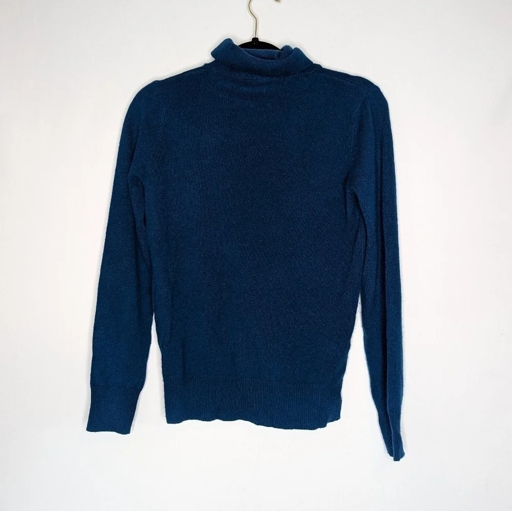 Neiman Marcus Teal Turtle Neck Cashmere Collection Sweater - Picture 2 of 8